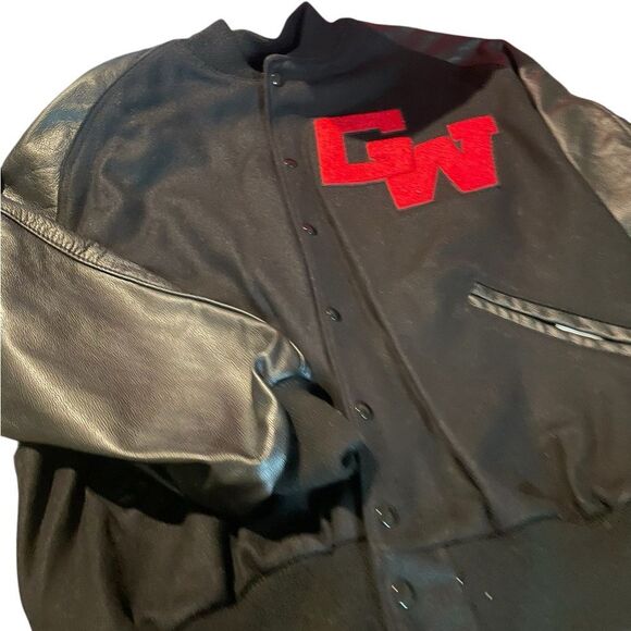 Dealing Black and Red Varsity Jacket leather sleeves size 2XL like new - Picture 1 of 2